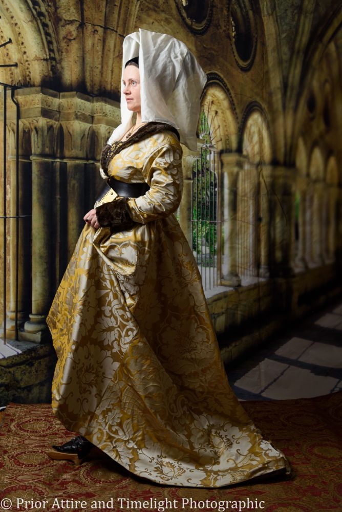 Medieval dress, Burgundian, 15th Century