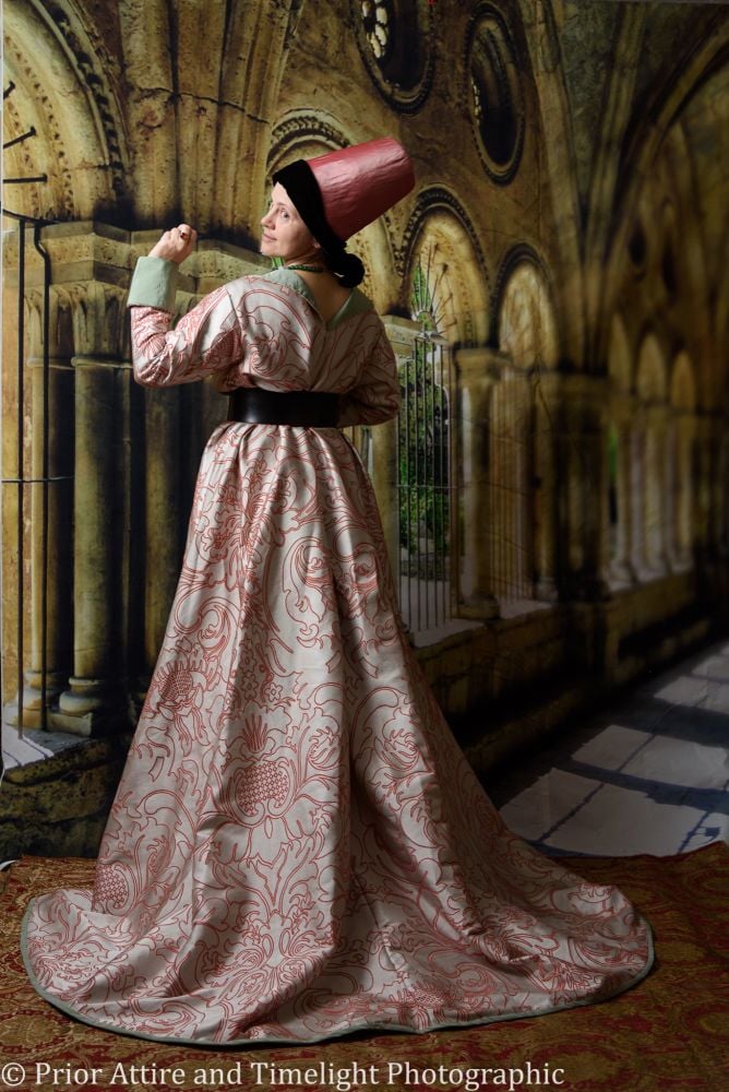 Medieval dress, Burgundian, 15th Century