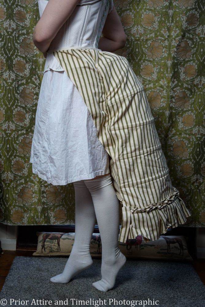 Bustle Cage in cotton