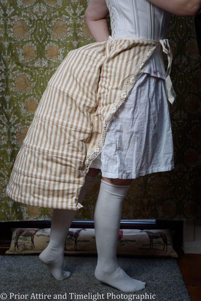 Bustle Cage in cotton