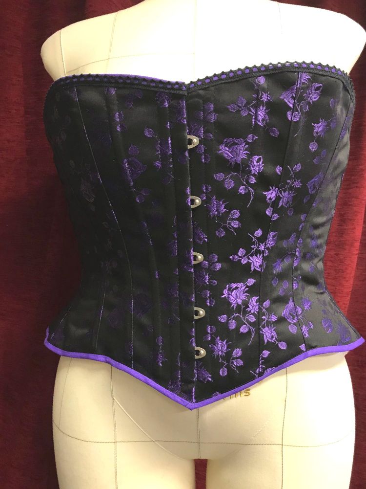 riding/sport corset size 16-18