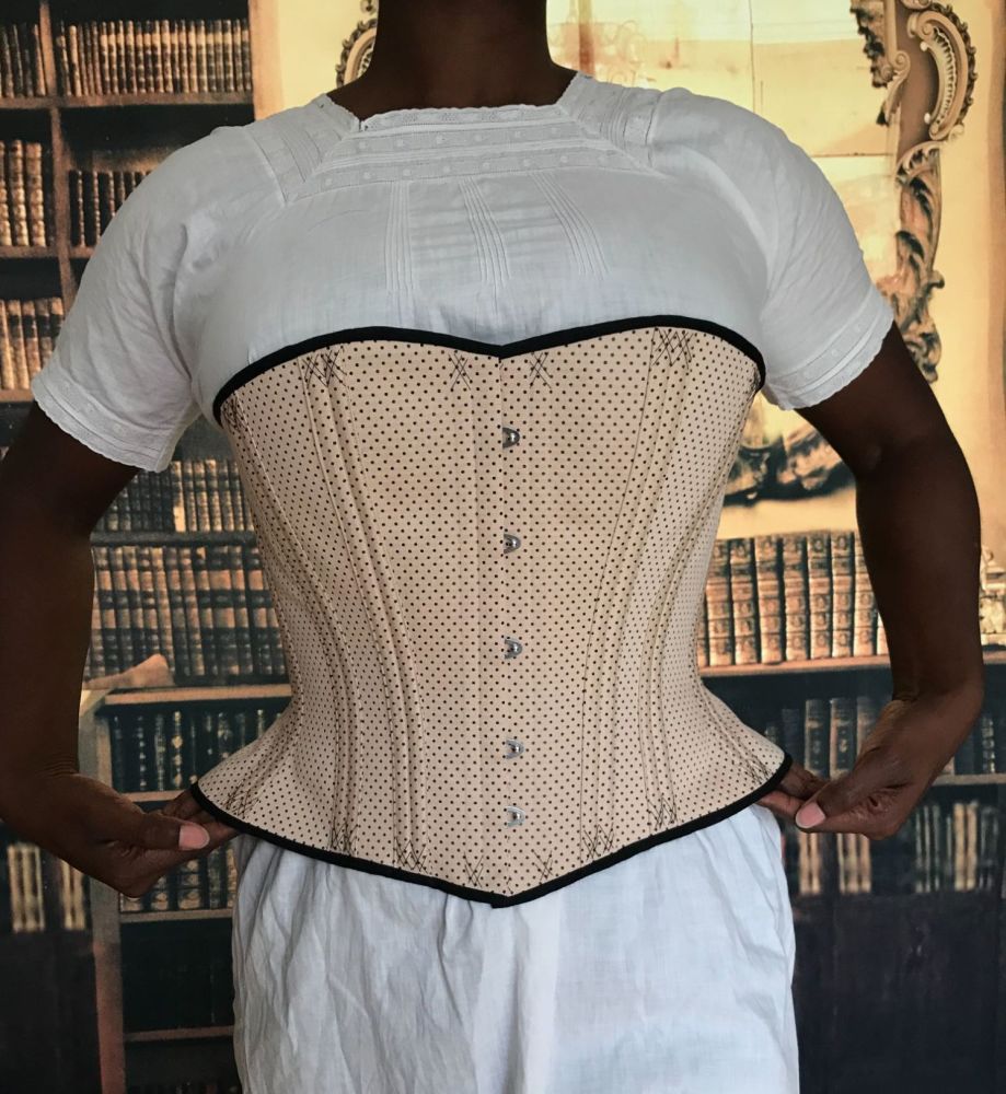 Victorian corset  34