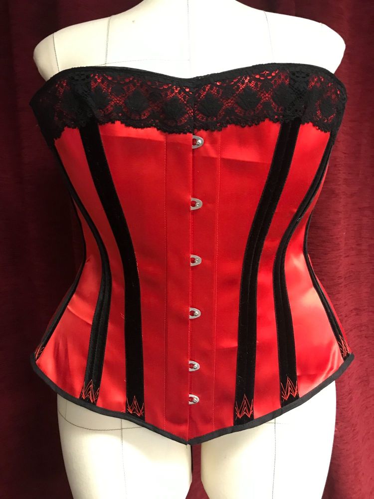 Victorian corset  33