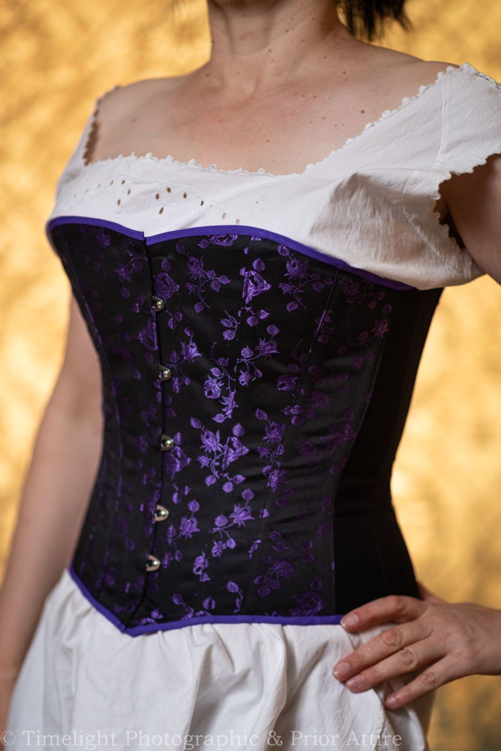 Modern/Victorian sport/ riding corset  26-28