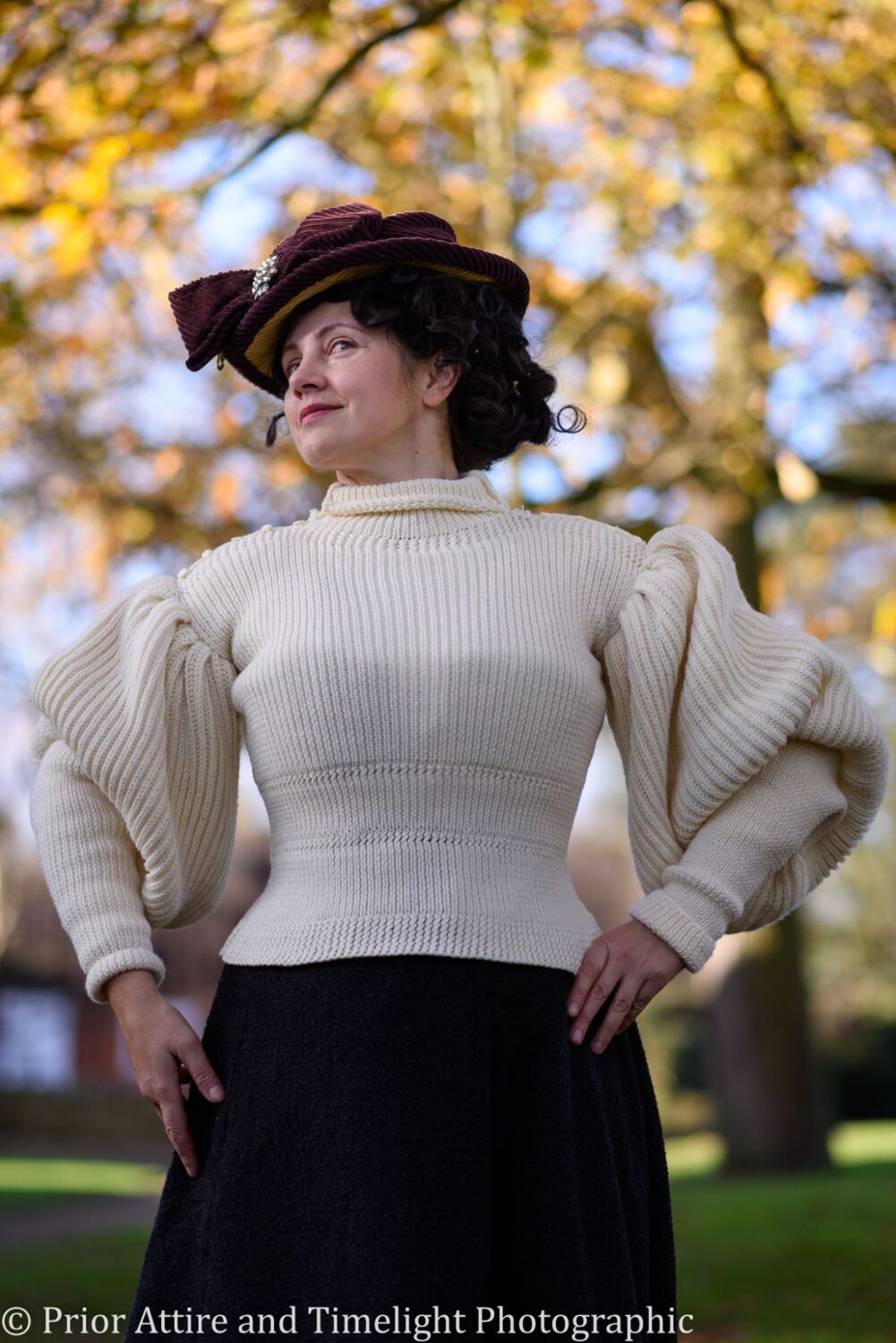 Late Victorian sport sweater size 12-14