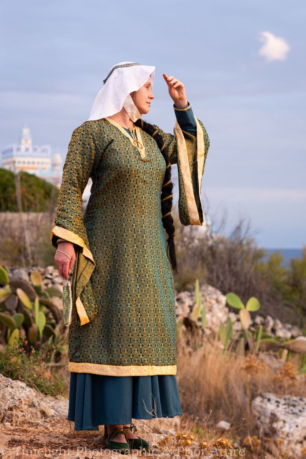 Medieval dress Bliaut 12-13th century,