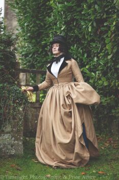 Victorian riding habit / dress size 12