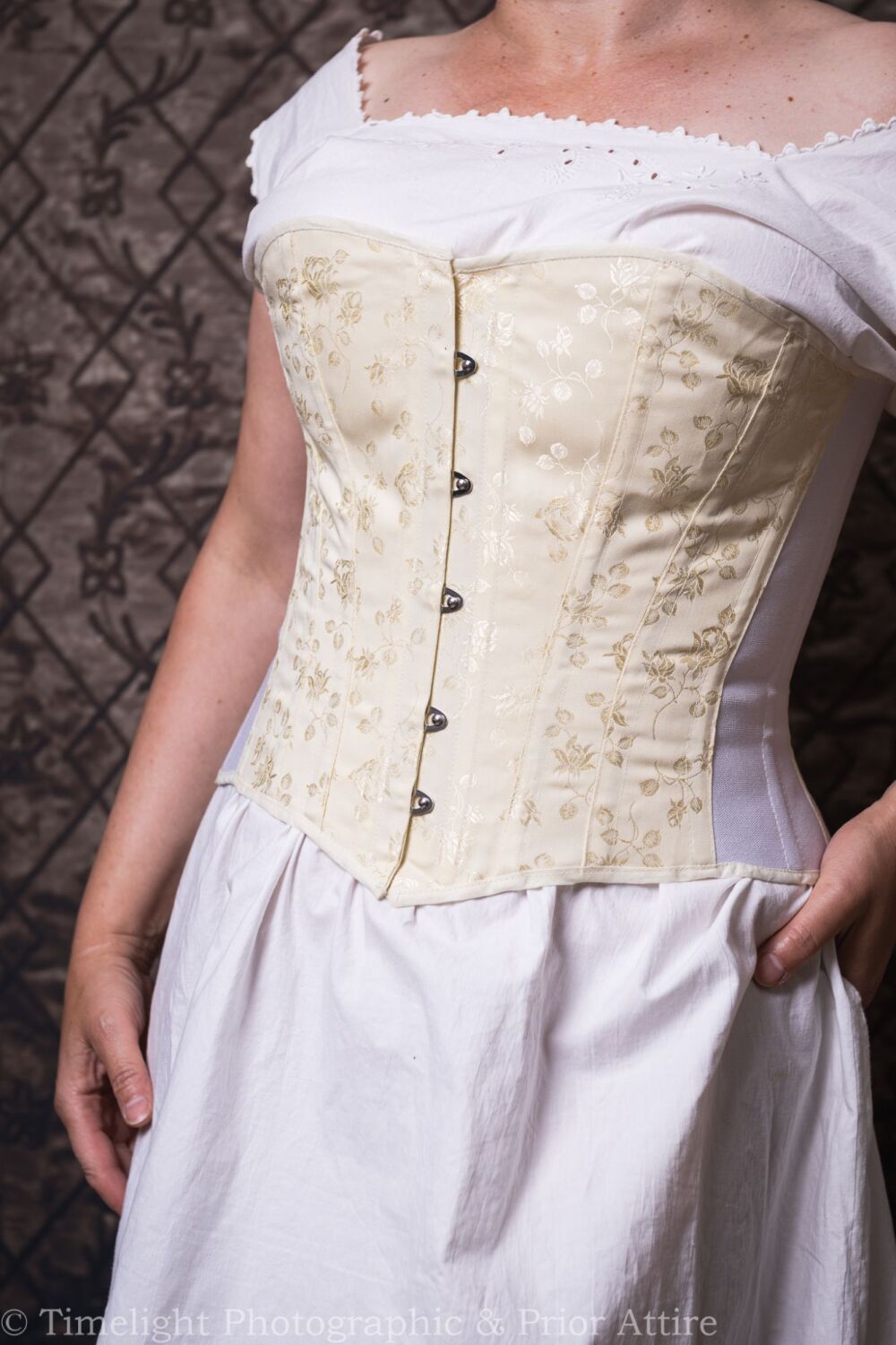 Modern/Victorian sport/ riding corset  26.5