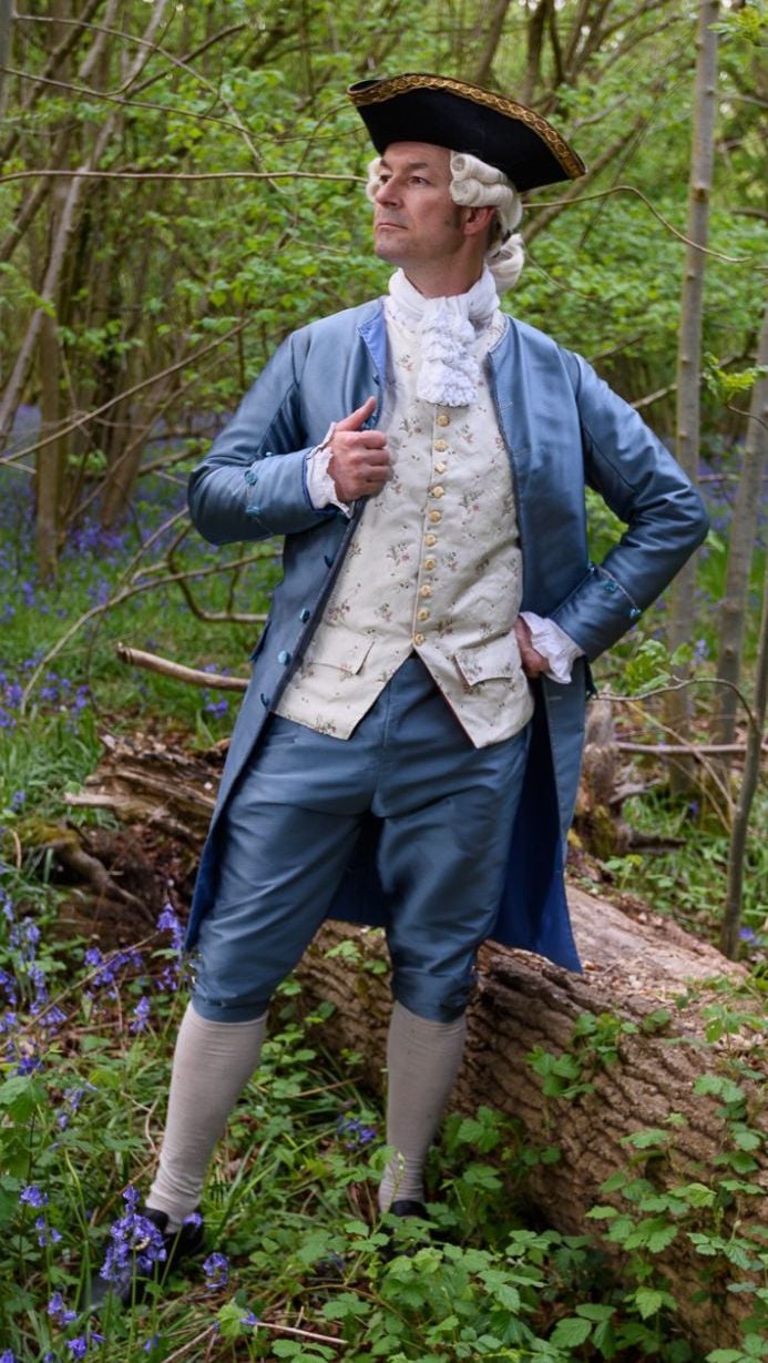 Georgian suit in silk