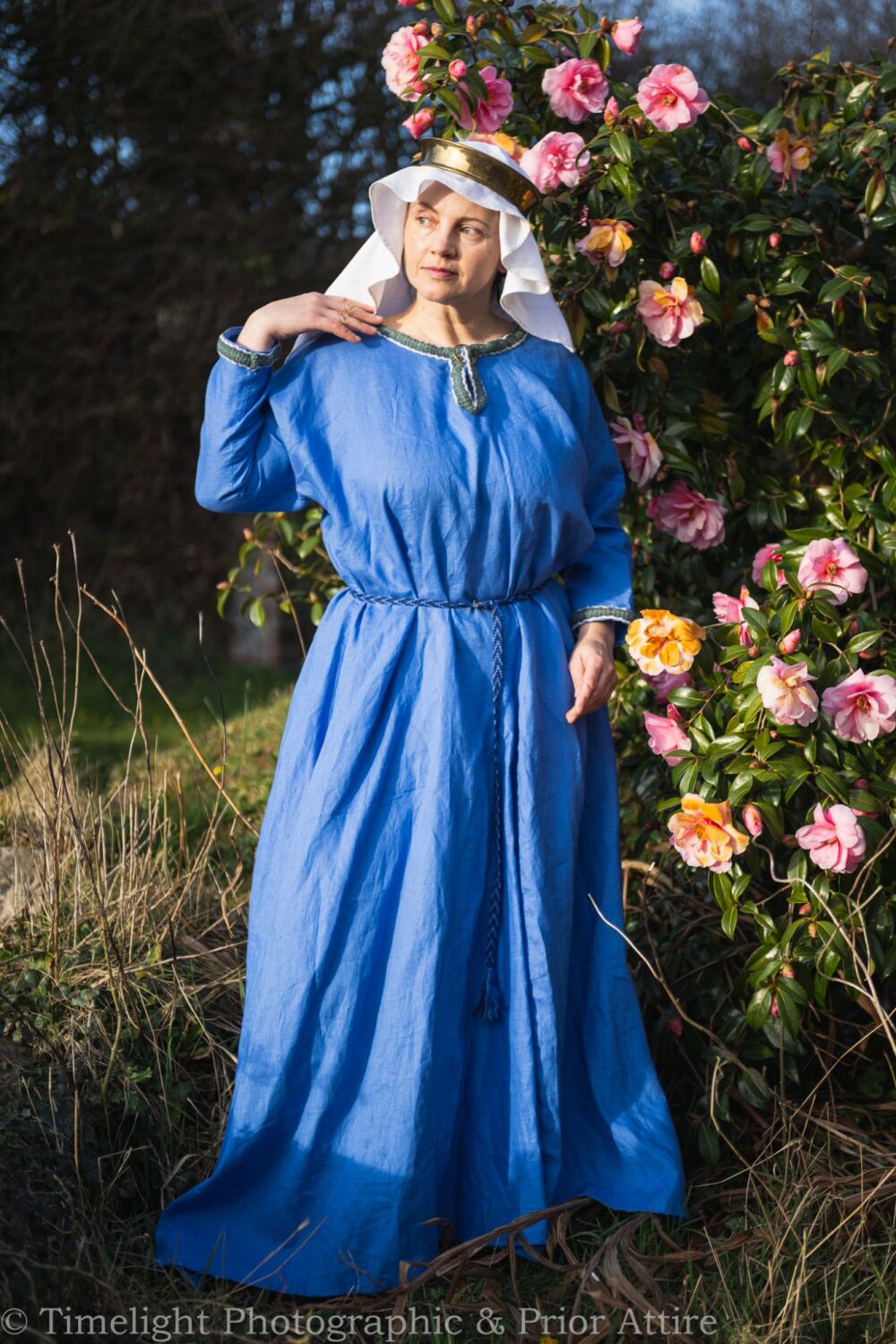 Medieval dress size 10-18