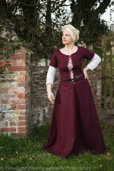 Late Medieval dress/kirtle