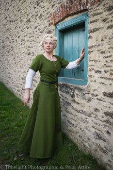 Late Medieval dress/kirtle