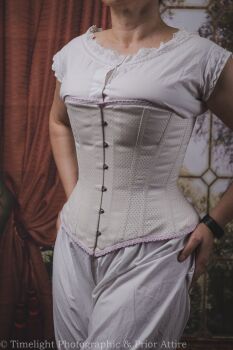 Victorian corset 28"