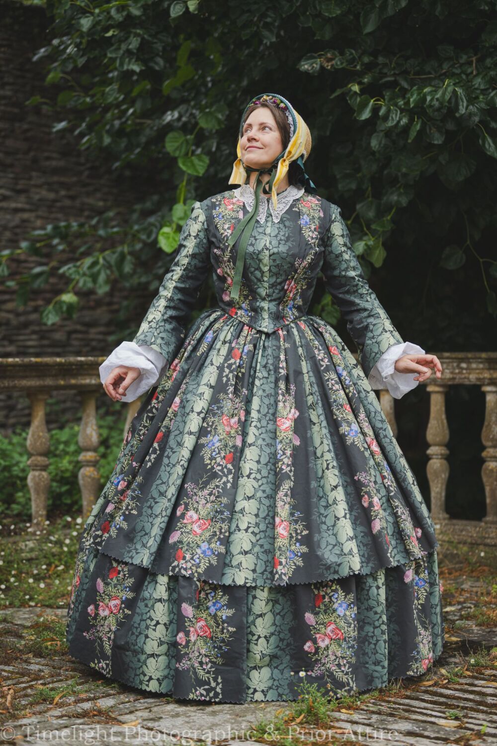 Victorian 1850s dress