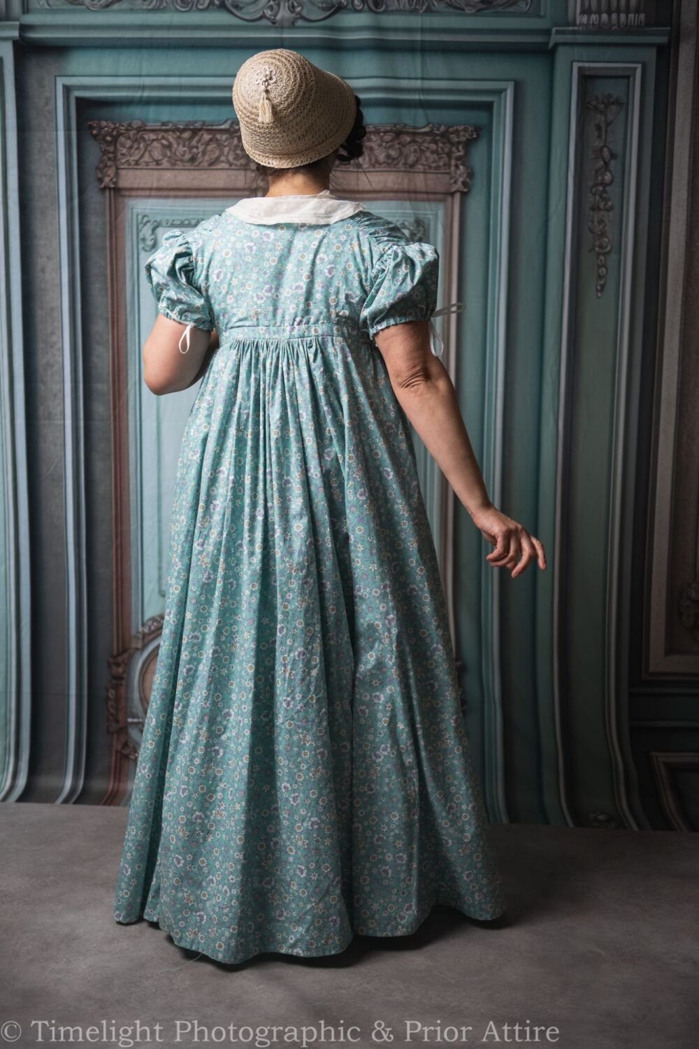 Regency day dress cotton size 10-12