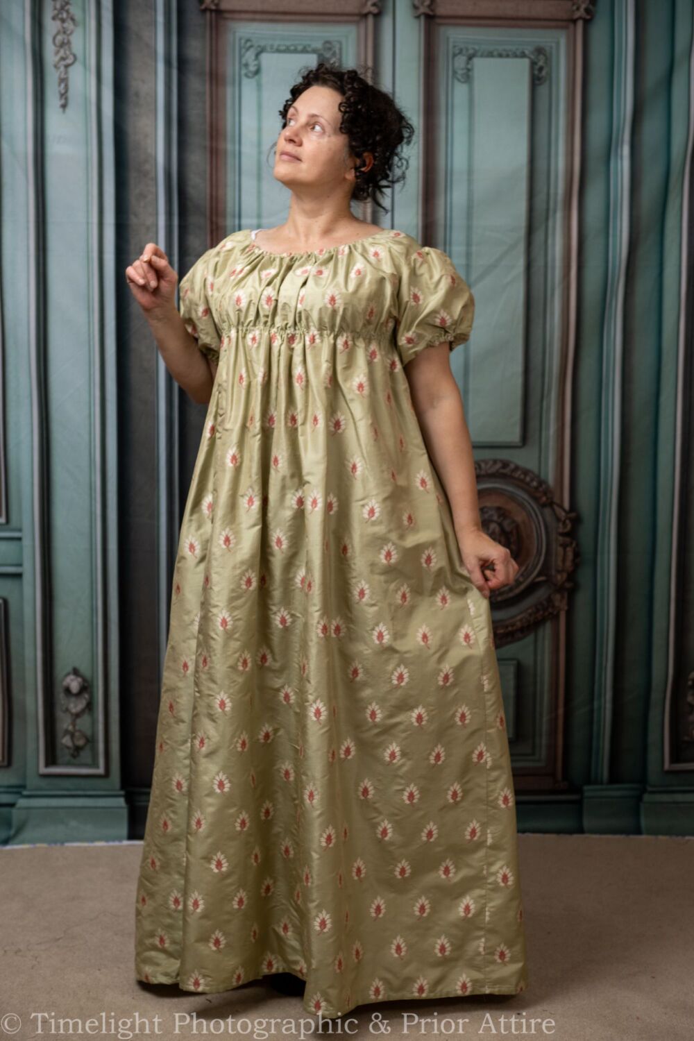 Regency dress silk size 14-18