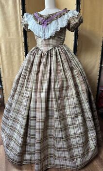 Victorian 1850-60s  dress