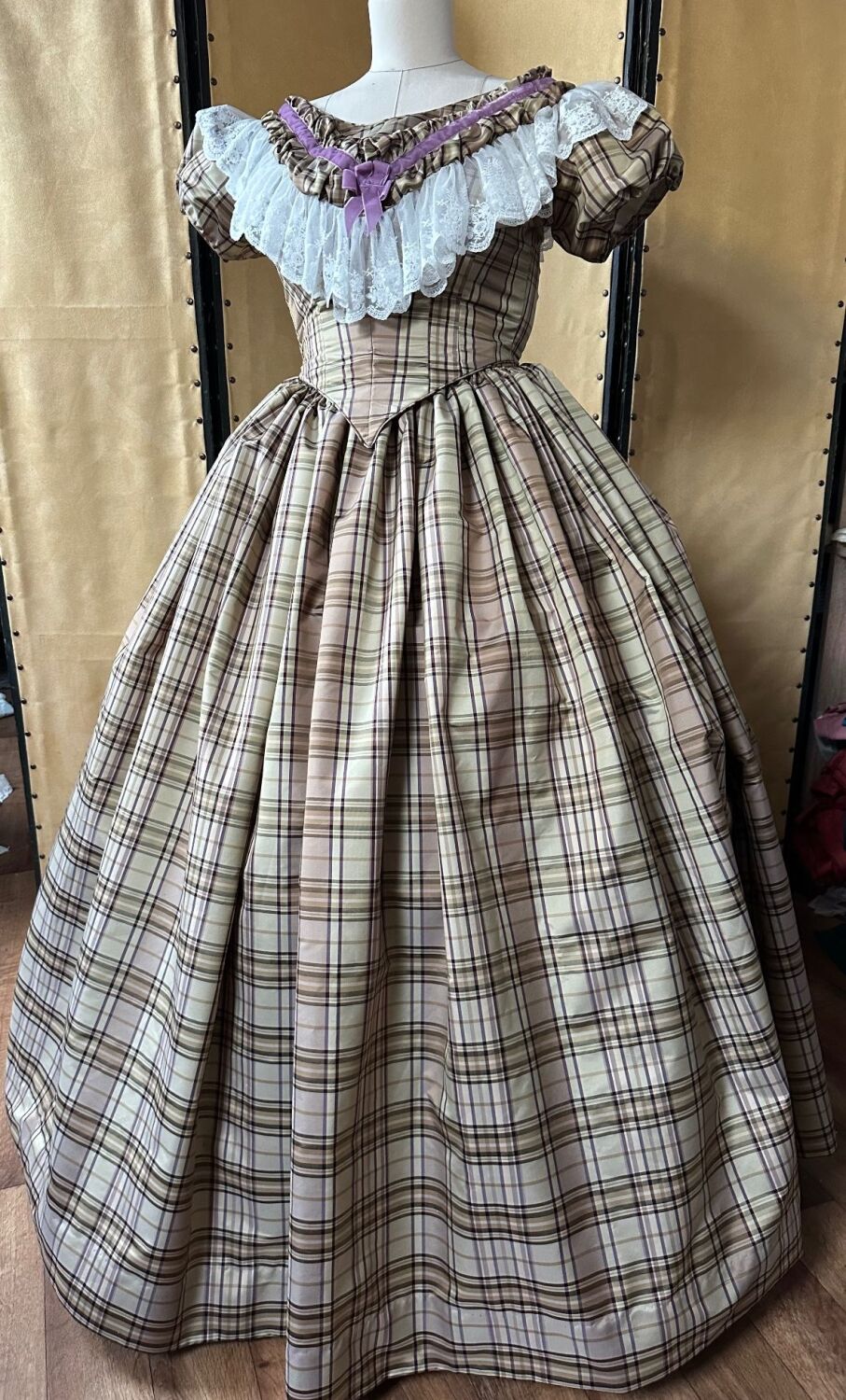 Victorian 1850-60s  dress