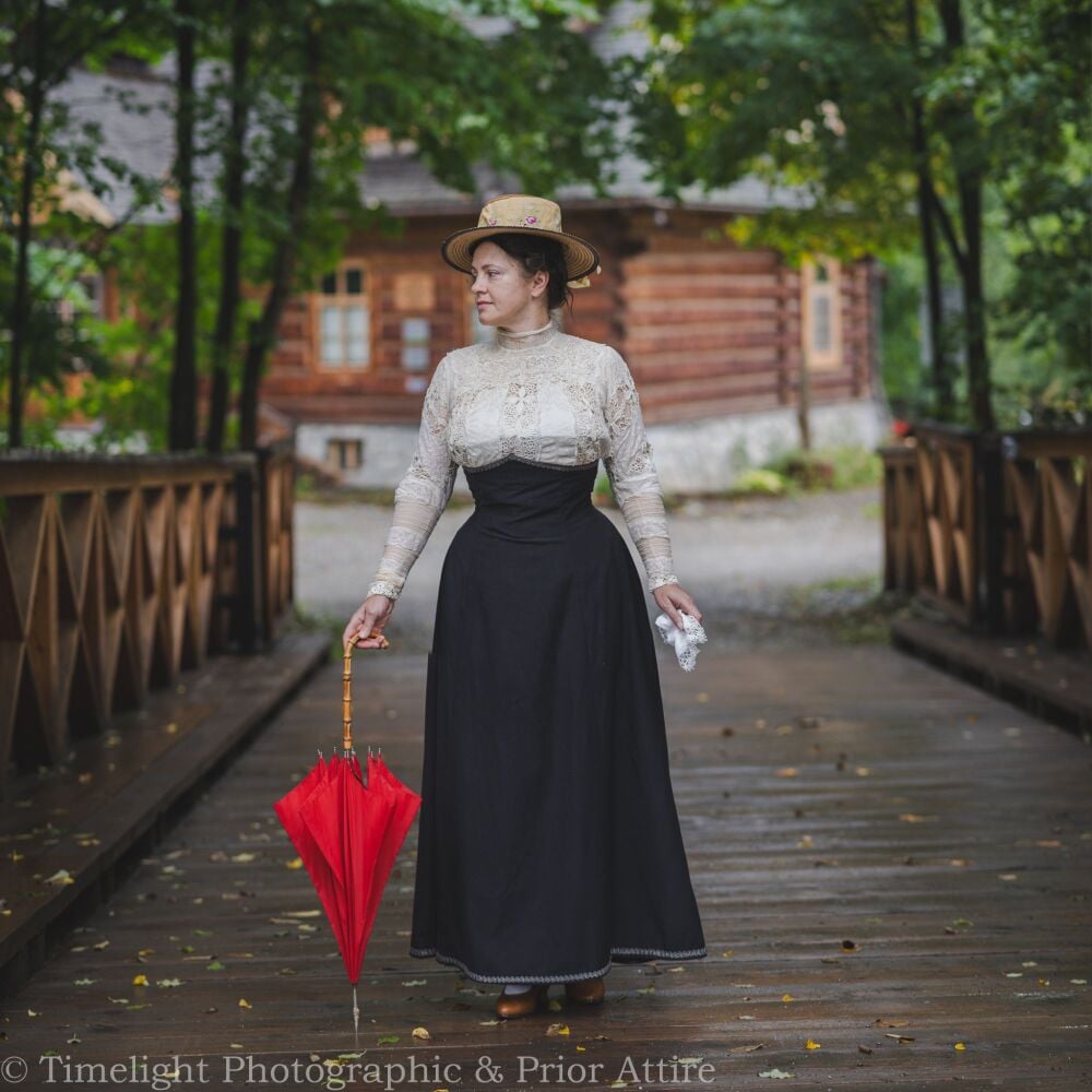 A late Victorian/Edwardian skirt