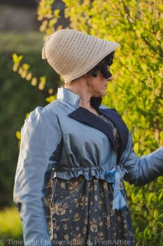 Regency Spencer jacket size 14-18