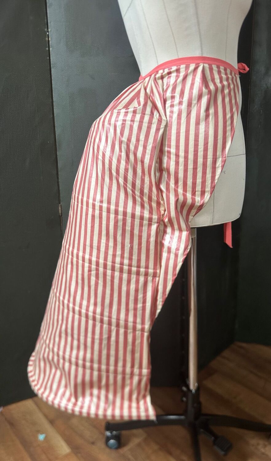 Bustle Cage in cotton