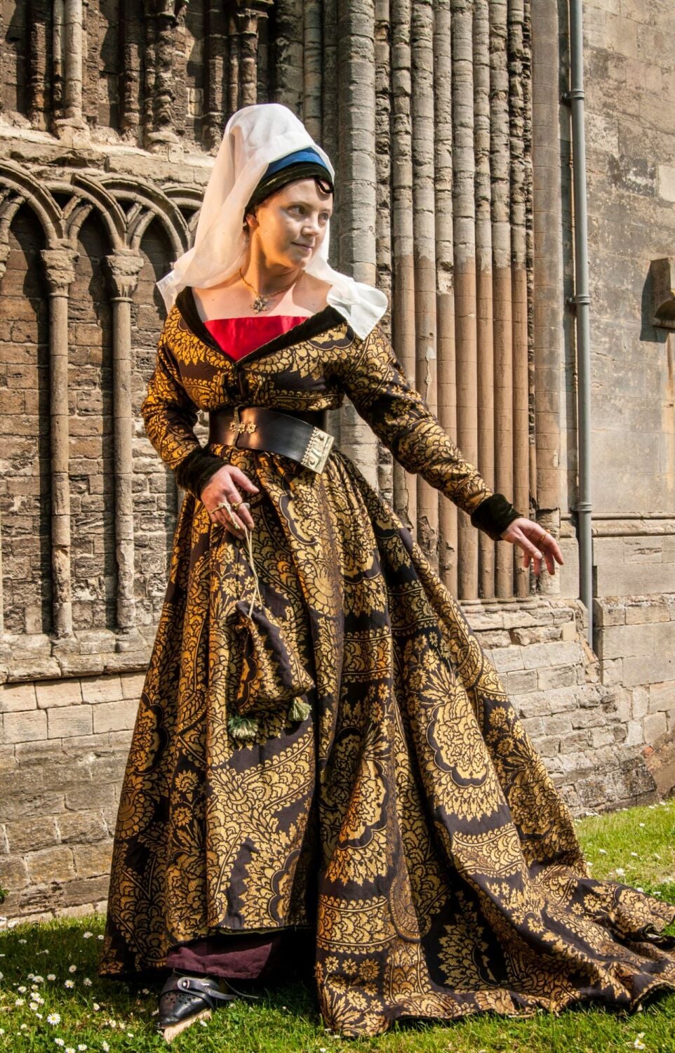 Burgundian gown  in posh fabric