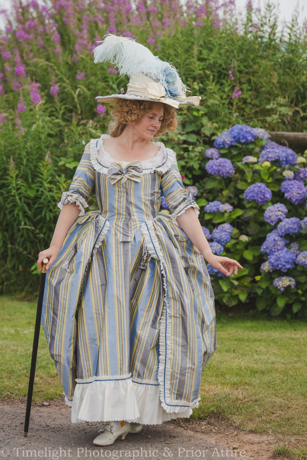 Robe a la anglaise size 12-14