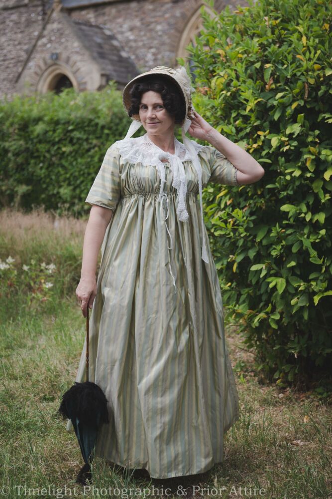 Regency  dress silk size 12-18