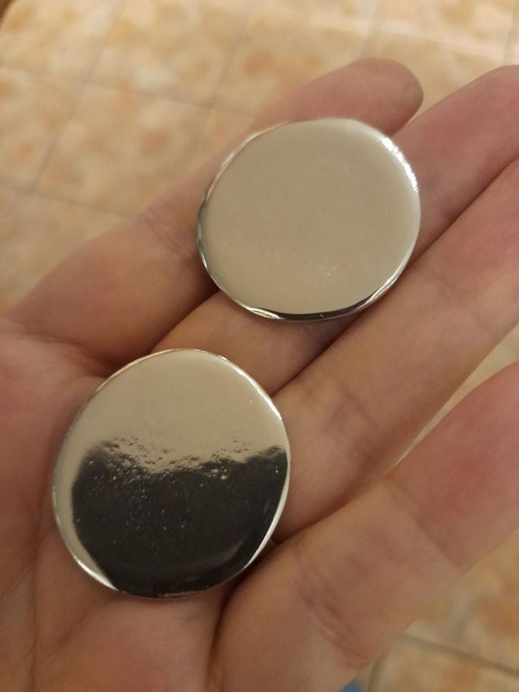 Cast Pewter Rustic Range - 32mm Pebble