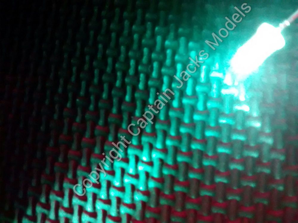 Qty x10  5mm Green Ultra Bright Led