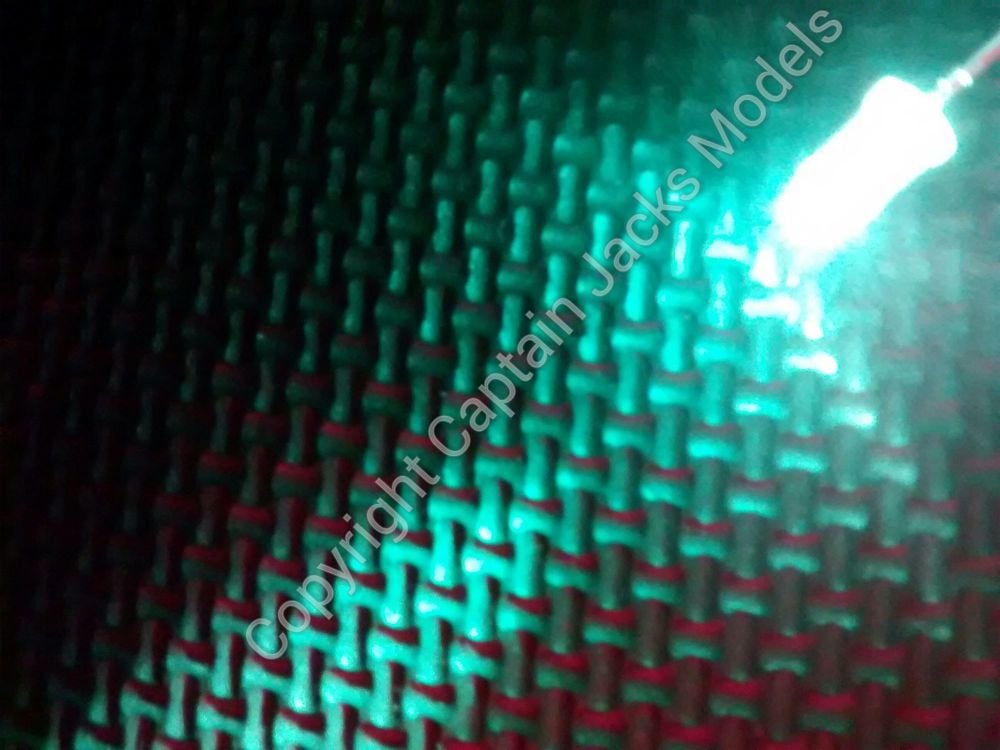 Qty x50  5mm Green Ultra Bright Led
