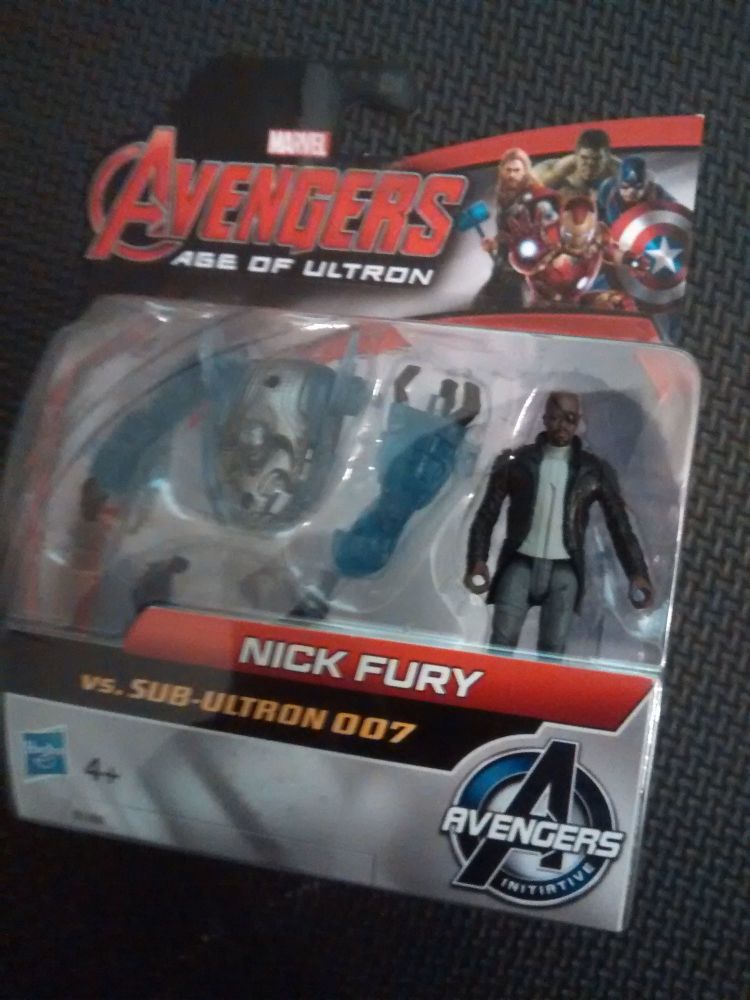 Hasbro - Avengers - 2.5" Action Figure Set - Nick Fury vs Sub-Ultron 007