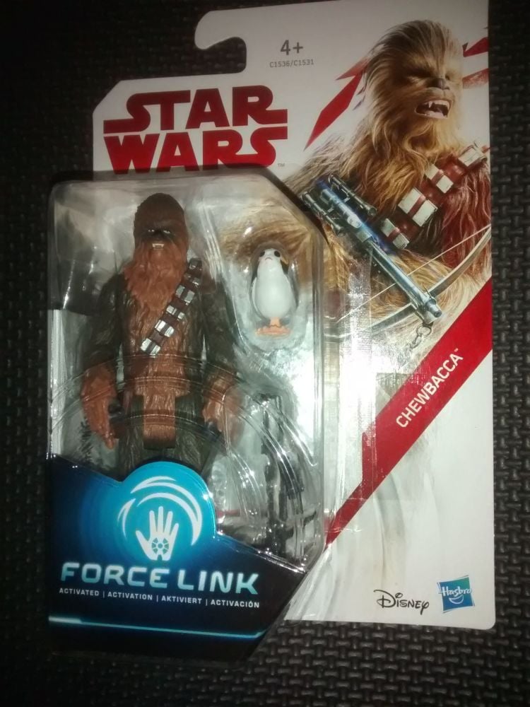 Star Wars Chewbacca Collectable Figure (plus Porg)  C1536/C1531 Force Link 