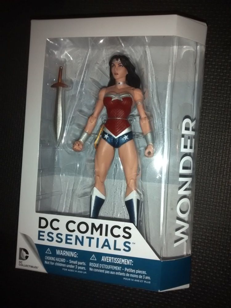 Dc Comics Essentials - Wonder Woman - DC Collectables