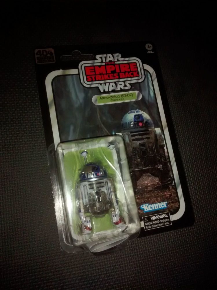 * Star Wars - The Black Series - 40th Anniversary - R2-D2 Dagobah - Collect