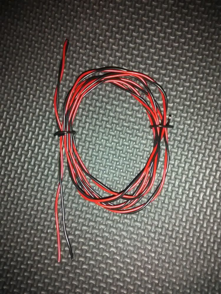Equipment Wire - Tinned Copper 1/0.6 - Red & Black - 1 metre of each suppli