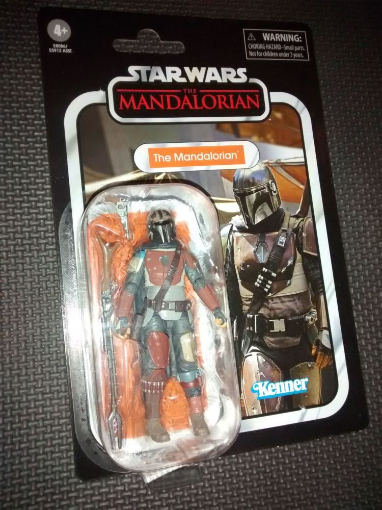 Star Wars The Vintage Collection The Mandalorian VC166 Figure 