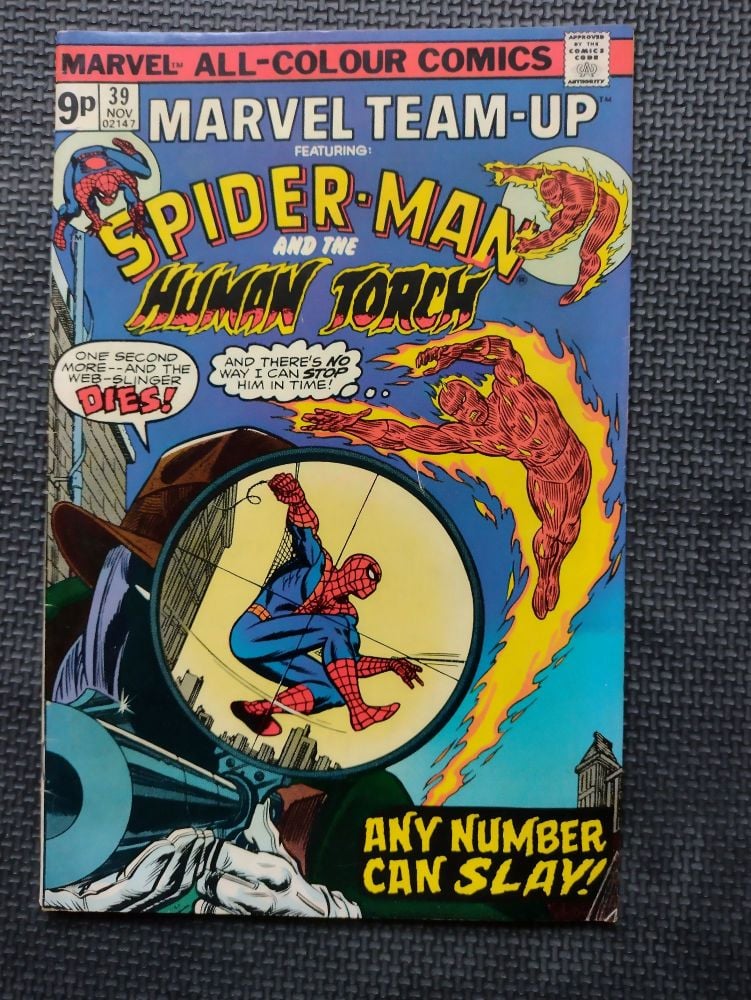 Marvel Retro Comic Book 1970s Spiderman & The Human Torch Issue 39