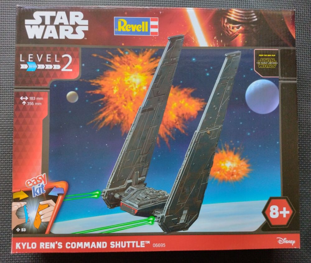 Revell Star Wars EasyKit 06695 - The Force Awakens - Kylo Ren’s Command Shuttle