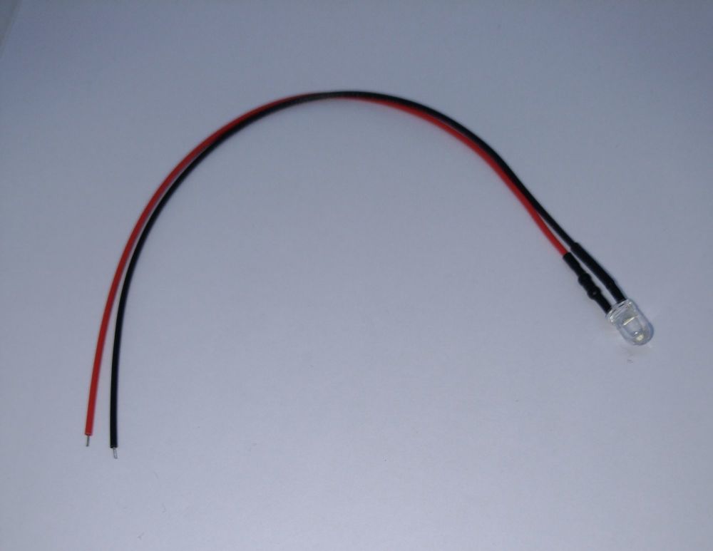 Qty 5 - 5mm Prewired Led - Ultra Bright - WARM WHITE ( CREAM SHADE )