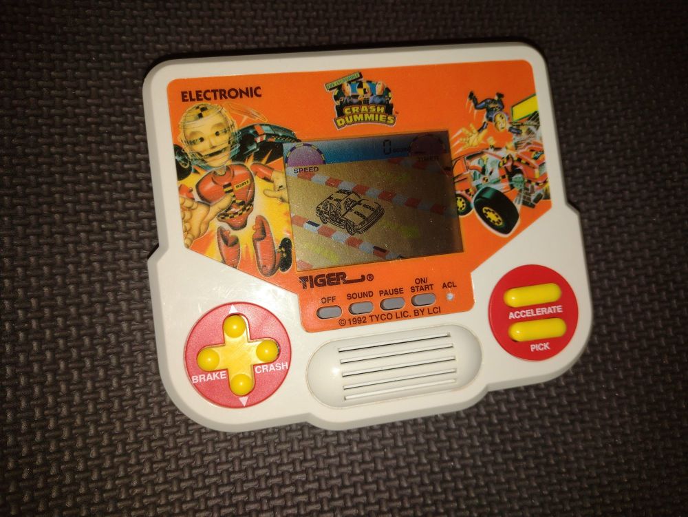 Vintage 1992 Tiger Electronics  The Incredible Crash Dummies Handheld LCD Game Good Condition