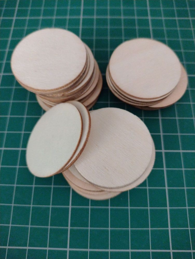 Pack Of 35 Wooden Craft Discs 40mm Diameter 1.6mm Thick