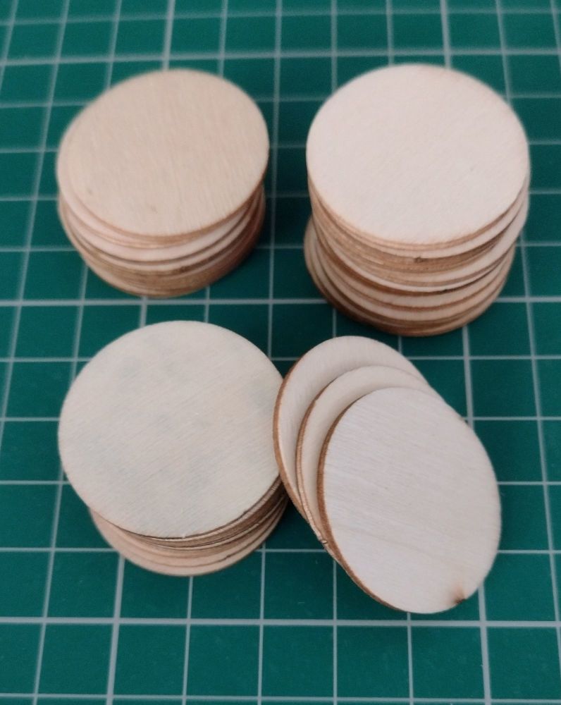 Pack Of 35 Wooden Craft Discs 30mm Diameter 1.6mm Thick