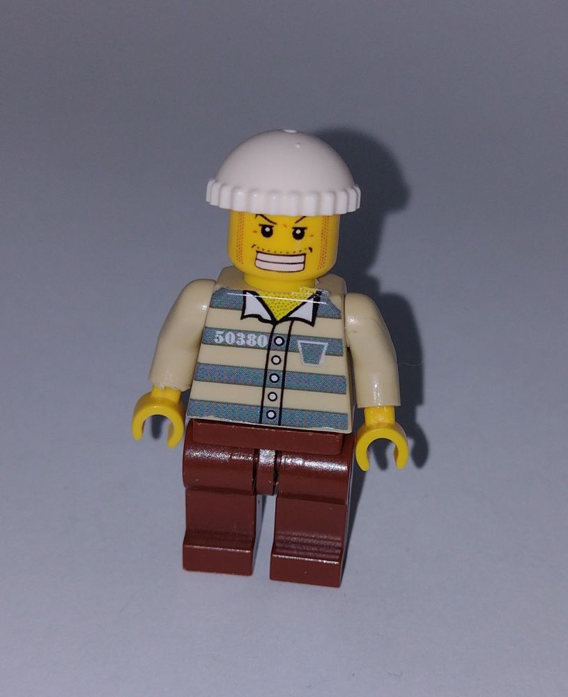 City / General Character - Custom - Brick Minifigure - Prisoner ( White Hat