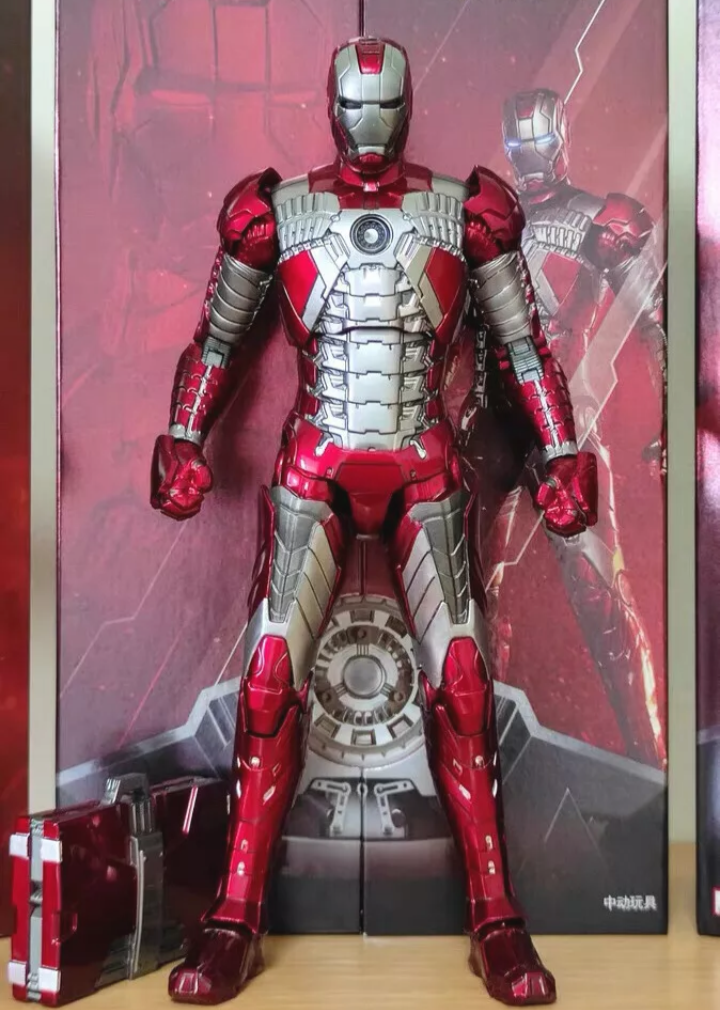 ZD Marvel Iron Man - Mark V - MK5 Action Figure / Display Figure 7" With Suitcase Accessory