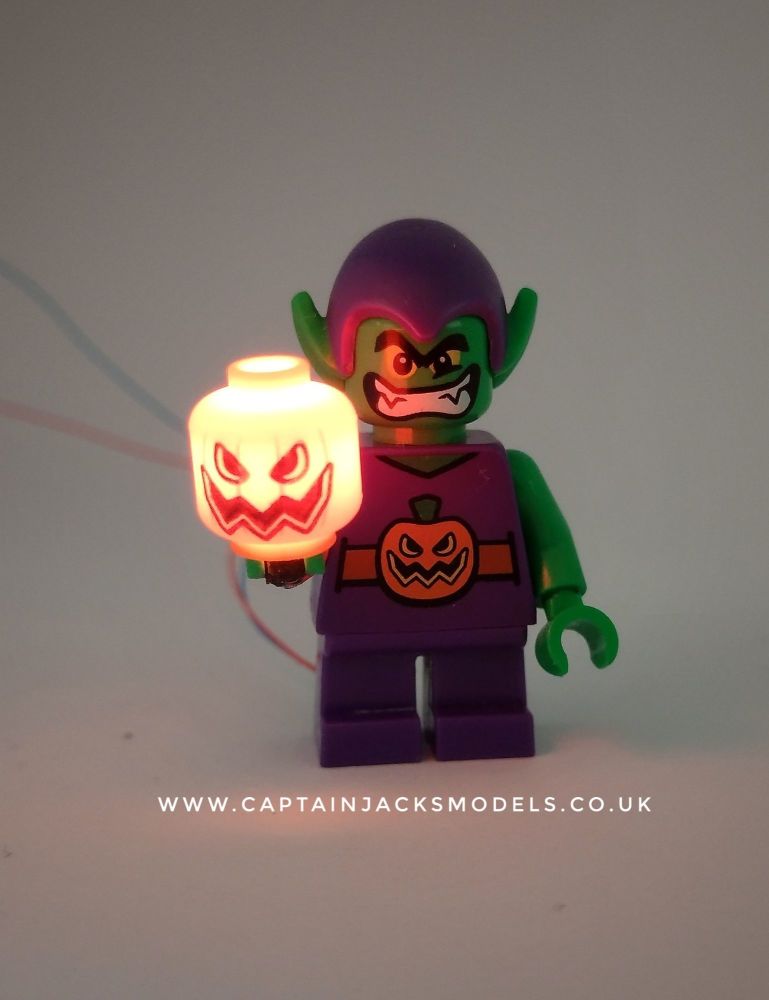 Light Up Lego Minifigure - Green Goblin - 76064