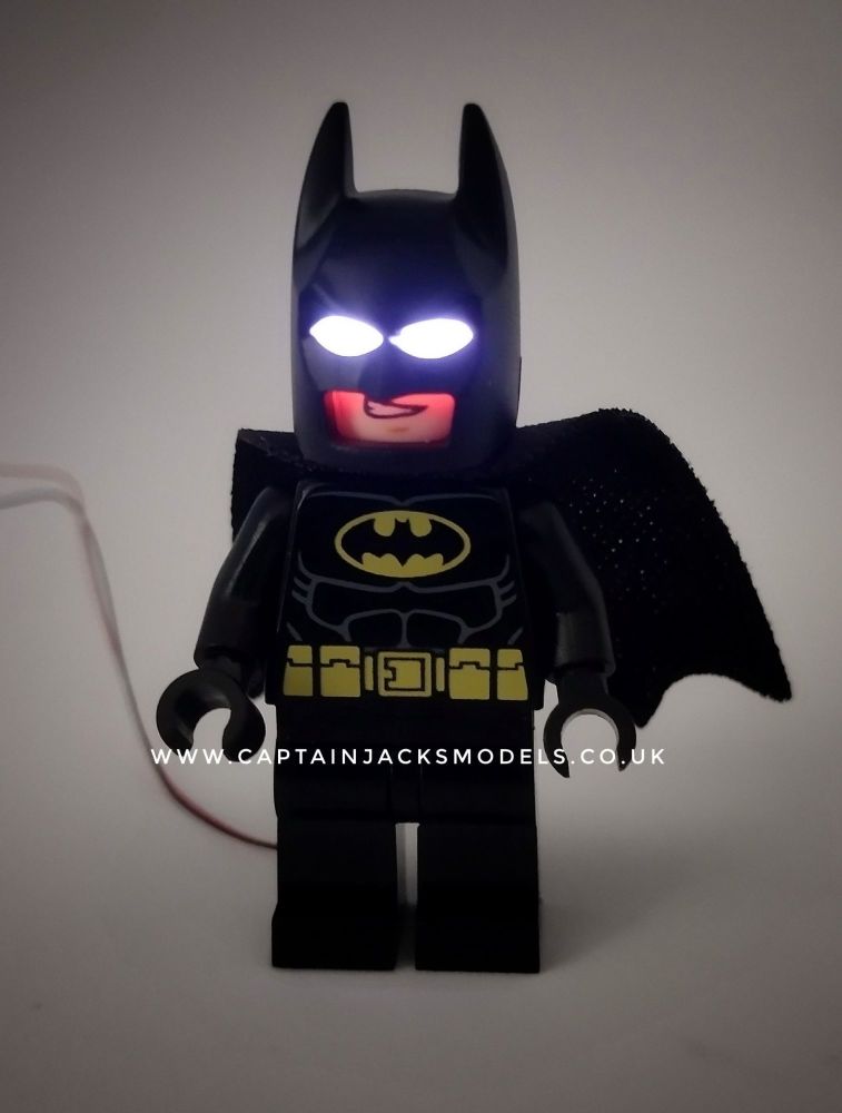 Light Up Lego Minifigure - Batman - Black Suit - Yellow Belt