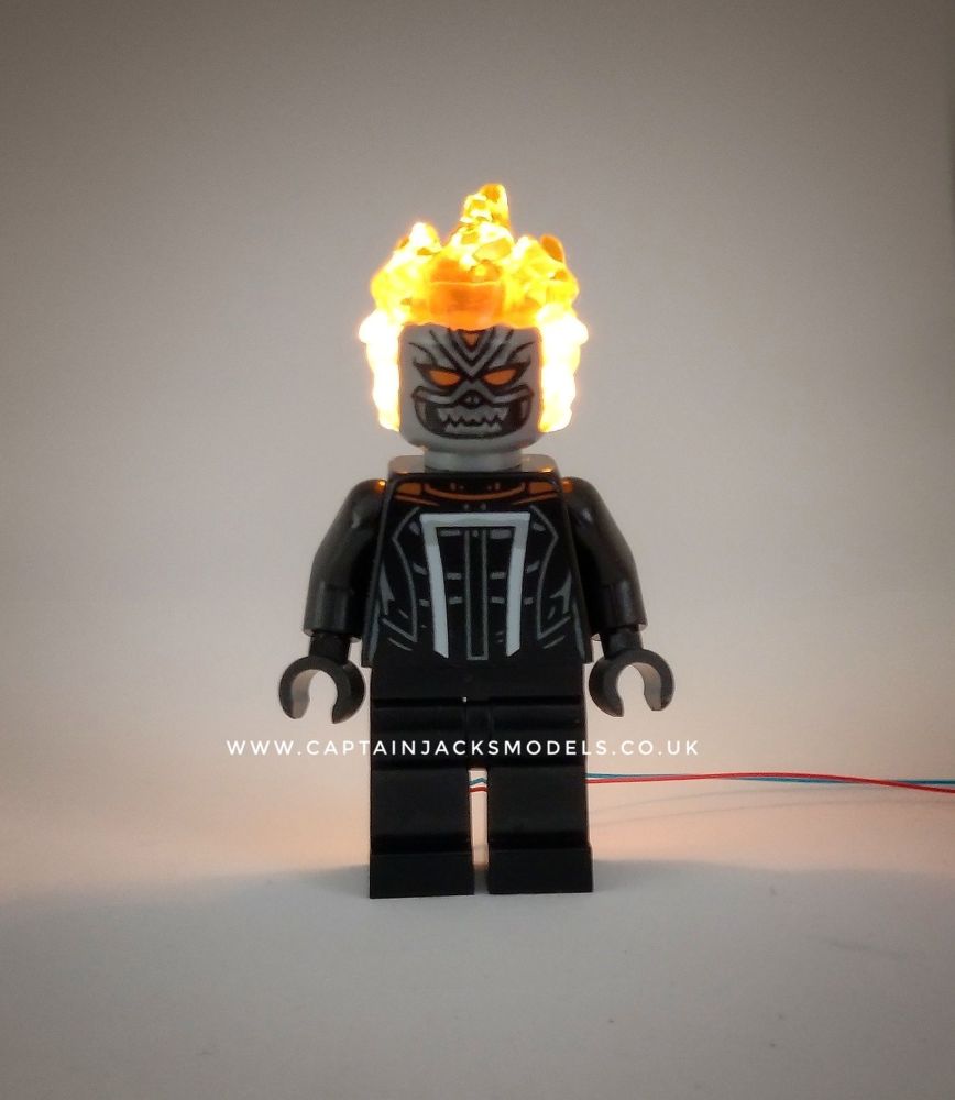 Light Up Lego Minifigure Ghost Rider Roberto Robbie Reyes Flat Silver Head SH678 From Set 76173
