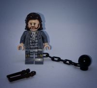 Lego Minifigure - Harry Potter Series - Sirius Black Prisoner - Split From Set 75945