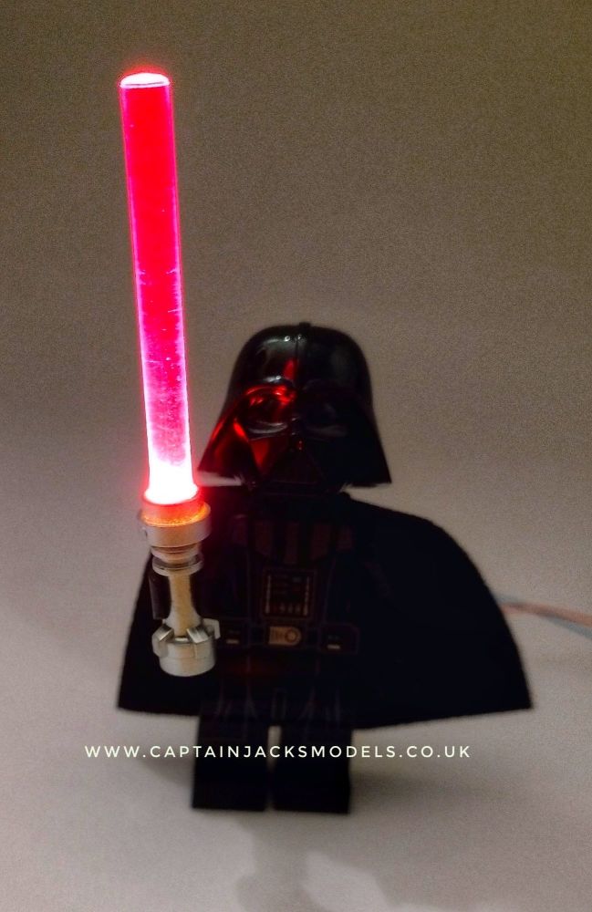 Light Up Lego Minifigure Star Wars Darth Vader 75183